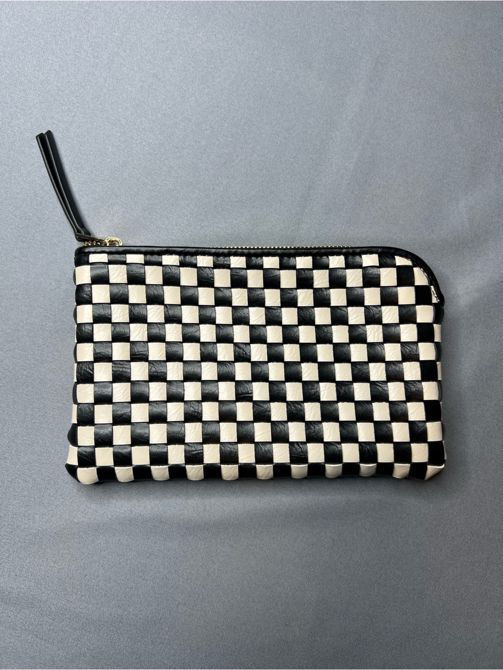 Universal Threads. Woven Checkered Vegan Leather Zip Pouch NWOT